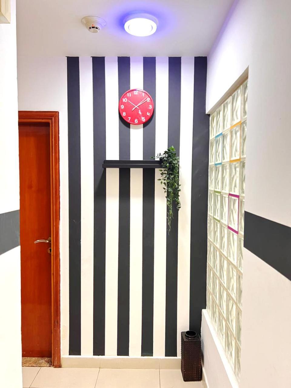 Cozy Loft Partition In Barsha Heights *