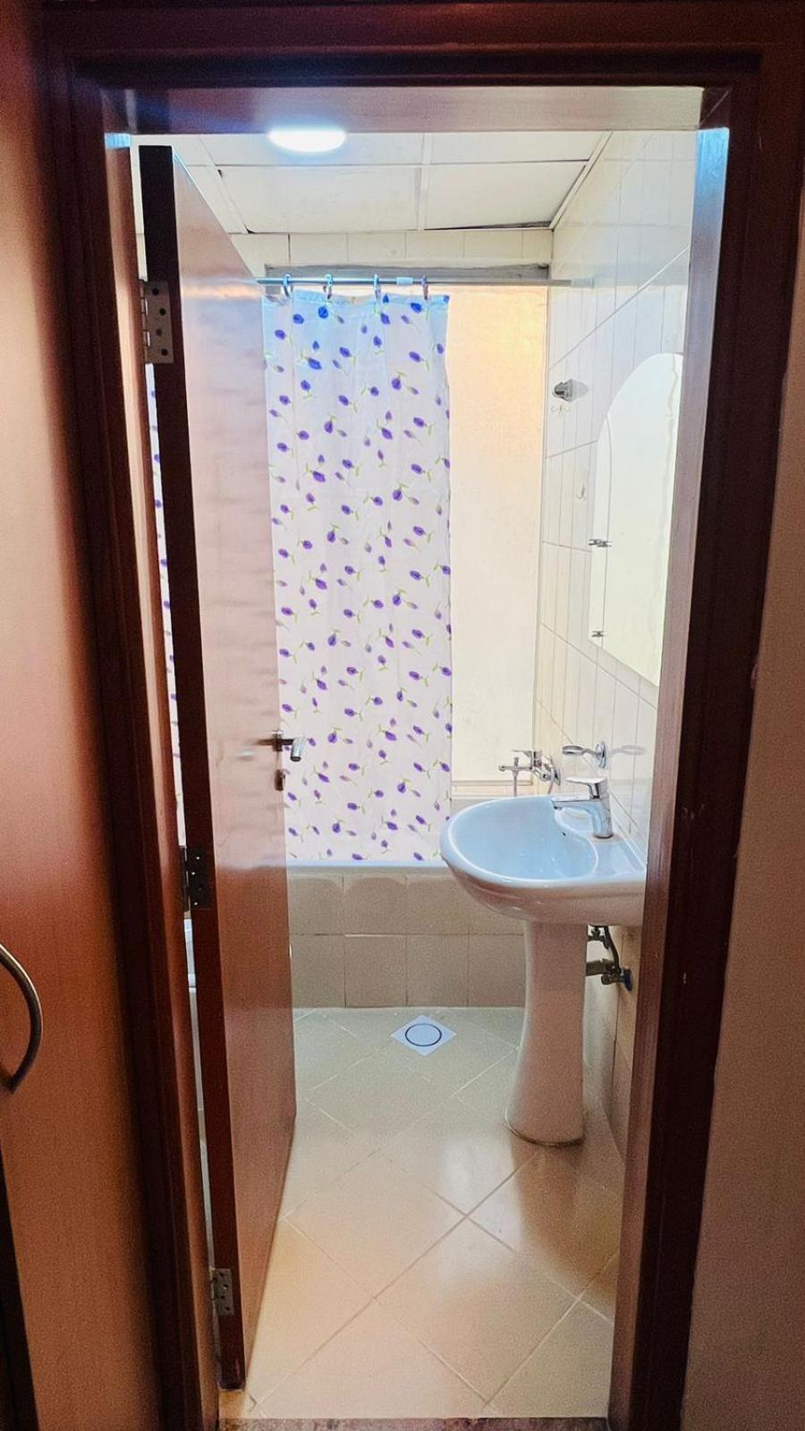 Homestay Cozy Loft Partition In Barsha Heights *