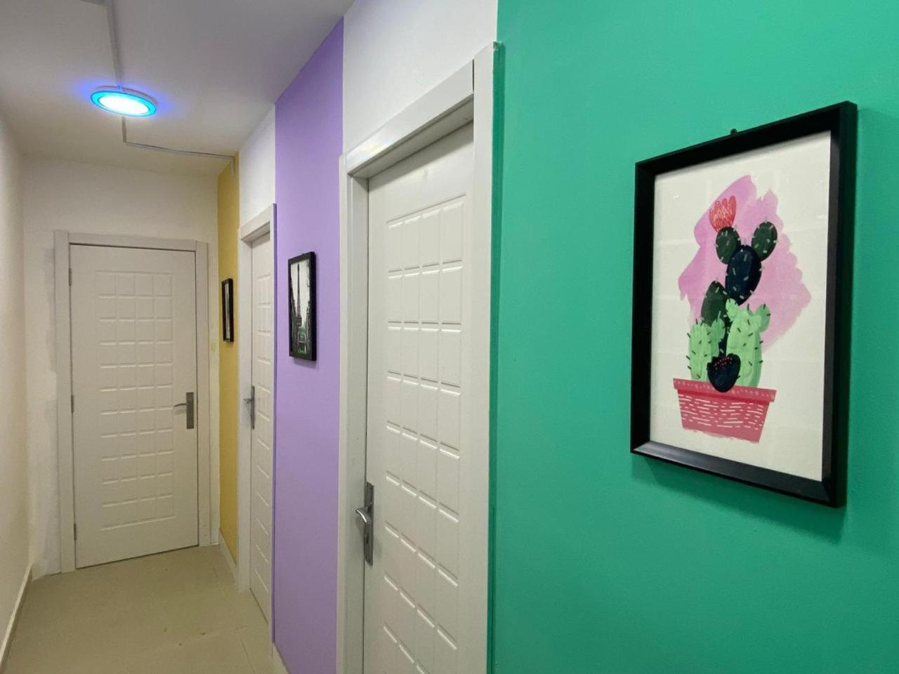 Cozy Loft Partition In Barsha Heights Dubai